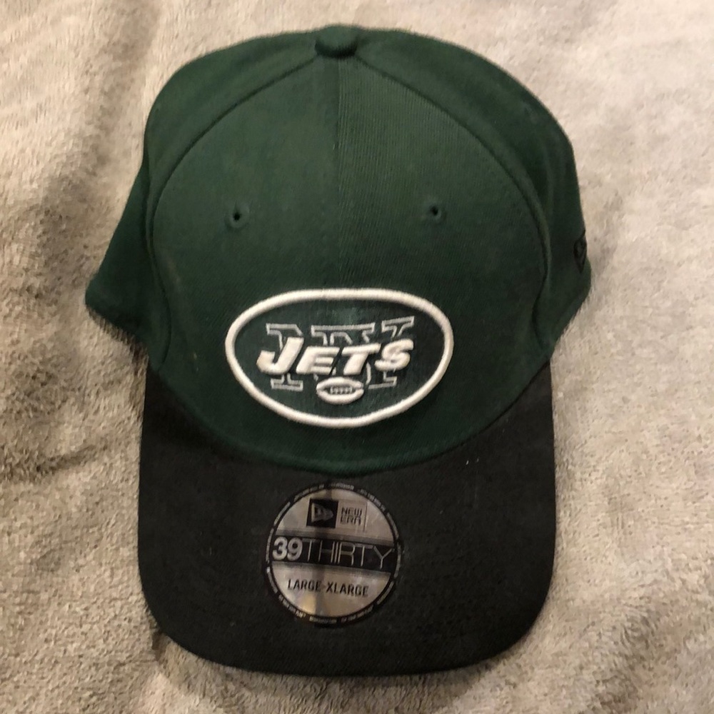 Jets cap large Xl